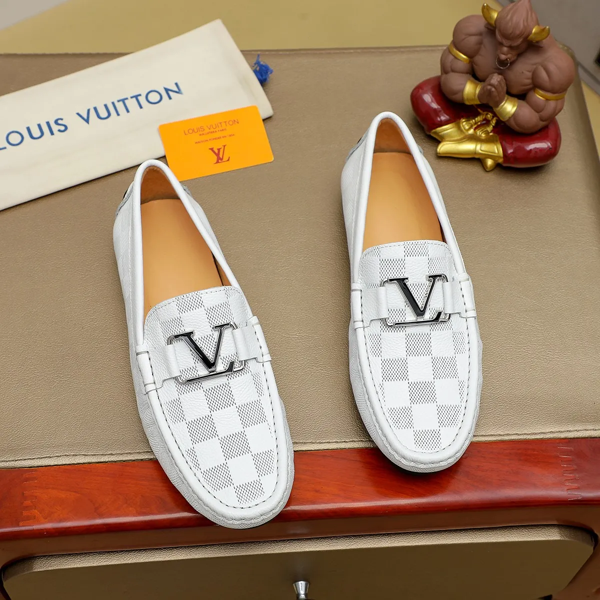 Men's shoes 💰360 💰 LV Louis Vuitton's top-quality Peaches men's shoes 💯Original copy of the official website, the upper is made of imported official website 1:1 material ❌Italian 🇮🇹 cowhide surface, imported pigskin lining. It’s definitely not made with ordinary craftsmanship, it’s the model used by celebrities! The factory’s craftsmanship is designed to create the most perfect shoes for trendy men! Colors available! 38-44 yards